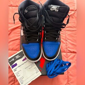 Nike Air Jordan 1 Retro High Royal Blue Sneakers